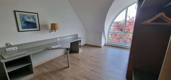 Top Renoviert** 1 Zimmer-Apartment | Kelkheim-Mitte