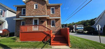 433 Penn St, New Bethlehem, PA 16242