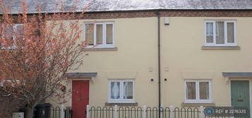 2 bedroom terraced house