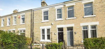 3 bed terraced house for sale