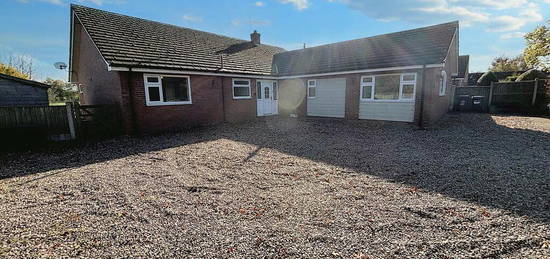 4 bedroom detached bungalow for sale