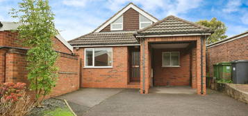 3 bed detached bungalow for sale