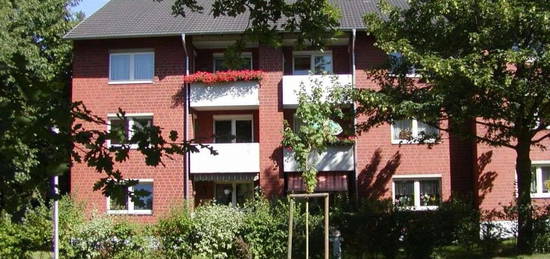 Ideal geschnittene EG-Wohnung mit Einbauküche - Provisionsfrei