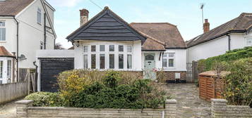 3 bed bungalow for sale