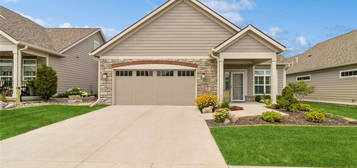 2806 NW 38th Ln, Ankeny, IA 50023