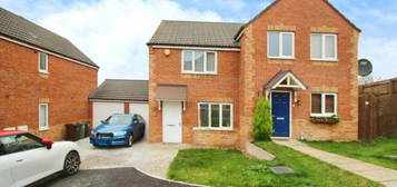 Semi-detached house for sale