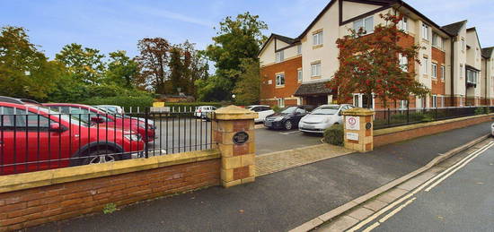 Flat for sale in Brook Street, Worcester, Worcestershire WR1