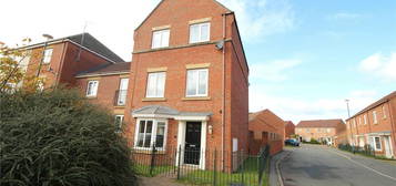 4 bed end terrace house for sale