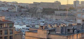 Studio au vieux port de Marseille