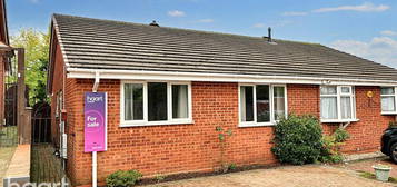 2 bedroom semi-detached bungalow for sale