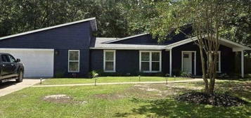 1004 Conley Cir, Ocean Springs, MS 39564