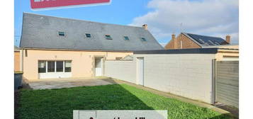 MAISON SEMI-INDIVIDUELLE AVEC JARDIN ET GARAGE