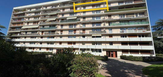 Apparemment Rillieux 86m2 balcon