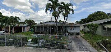 2831 NW 10th Ct, Fort Lauderdale, FL 33311