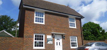 2 bedroom detached house to rent