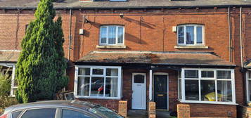 4 bedroom terraced house