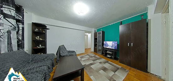 Apartament familial cu 3 camere Pe Bdul Revolutiei