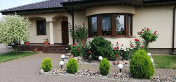 Dom w kwiatach, duża działka.10 km od Inowrocławia