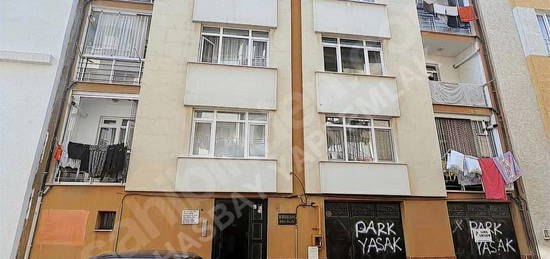 Hasbay Emlaktan 3+1 kiralık ara kat