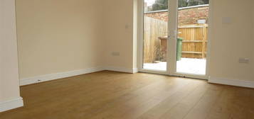 3 bed property to rent