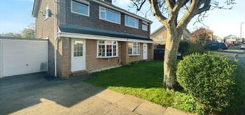 3 bedroom semi-detached house