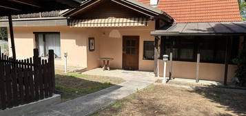 "barrierefreier Bungalow im Grünen bei Tulln"