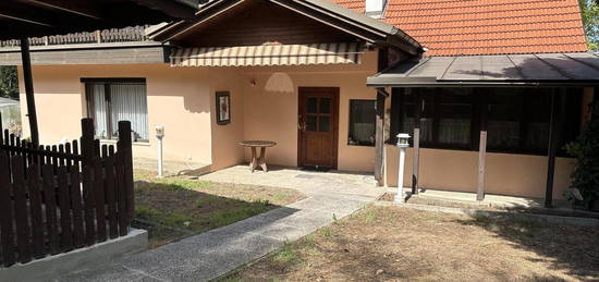 "barrierefreier Bungalow im Grünen bei Tulln"