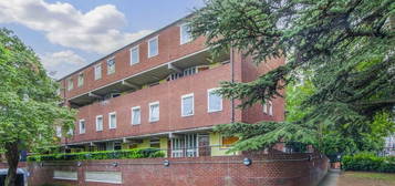 3 bedroom flat for sale