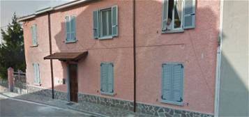 Casa indipendente in vendita in  Loc. Donelasco, 14