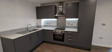 2 bed flat to rent