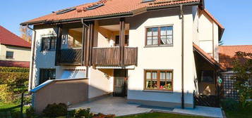 Imposante DHH in Dresden Gompitz! 5 Zimmer, ca. 160m² Wfl.! Inkl. Garage, Keller & gepflegtem Garten