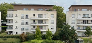 Appartement  à vendre, 4 pièces, 3 chambres, 84 m²