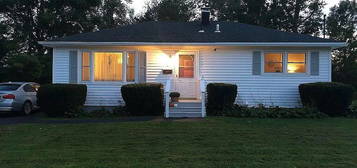 1318 Ashton Rd, Utica, NY 13502