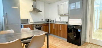 2 bedroom maisonette for sale