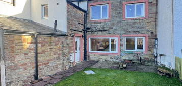 2 bedroom cottage for sale