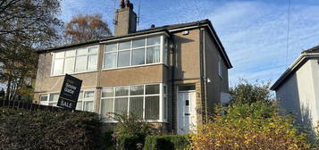 3 bed semi-detached house for sale