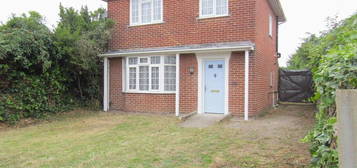 3 bedroom detached house to rent