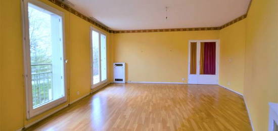 VERSAILLE (78) Appartement 2-3 p. Remis en vente