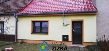 Pronájem  rodinného domu 267 m², pozemek 267 m²