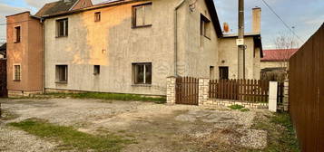 Rodinný dům, 165 m² + 252 m² pozemek, 1. máje, Bohumín