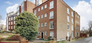 Flat to rent in Highbury Grove, London N5