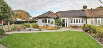 3 bedroom semi-detached bungalow for sale