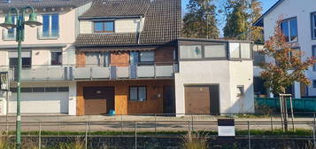 Geräumiges Reihenendhaus mit Garten und vielseitigen Möglichkeiten in zentraler Lage^