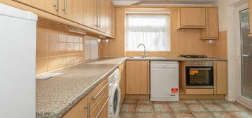 2 bedroom semi-detached house