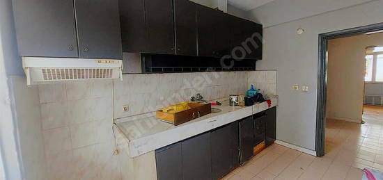 EDANUR EMLAKTAN SARILAR MAHALLESİNDE 1+1 KİRALIK DAİRE