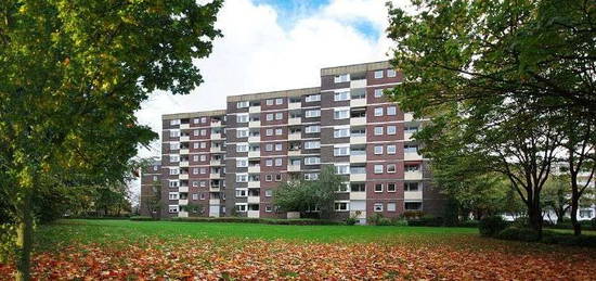 Sehr schöne - 3 Zimmerwohnung mit Loggia in Duisburg-Mündelheim