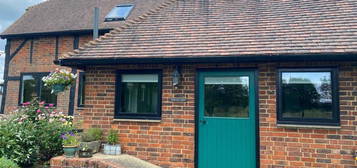 Flat to rent in Rosemary Lane, Alfold, Cranleigh GU6