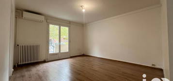 Appartement  à vendre, 3 pièces, 2 chambres, 57 m²