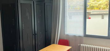 Chambre 13m2 meublé disponible de suite