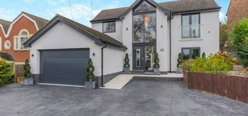 3 bedroom detached house for sale